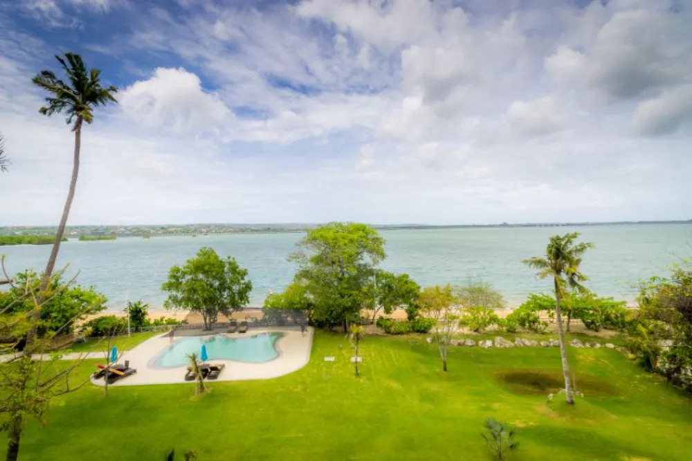 Peninsula Bay Resort - Image 15